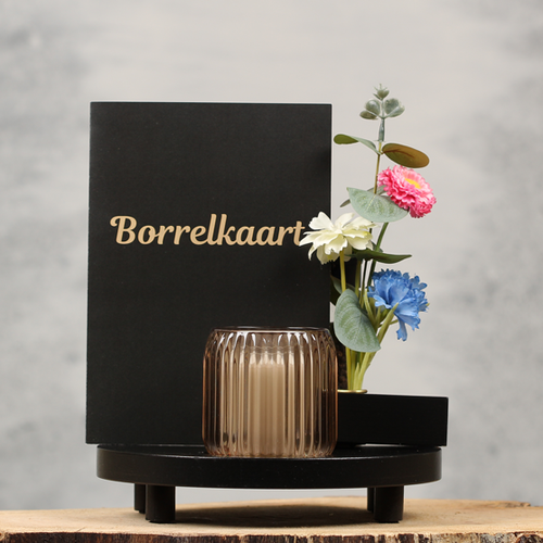 Smaakvolle tafelplanken compleet met kaarthouder | Dining Deco