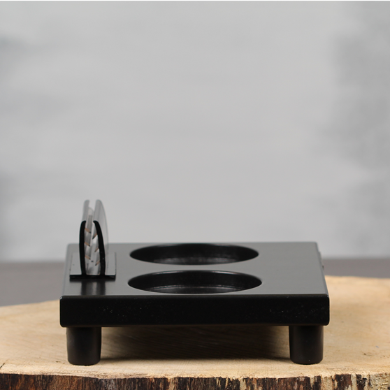 Kleine plank met uitsparingen en kaartklem | Dining Deco