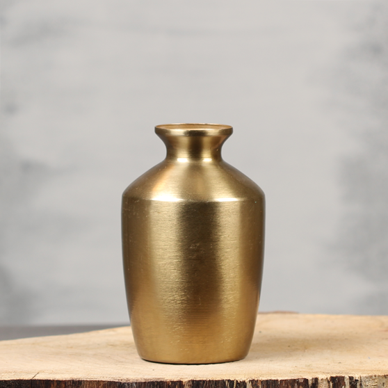 Goudkleurige vaas L | Dining Deco